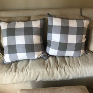 Accent Pillows - 2 Buffalo Plaid pillows